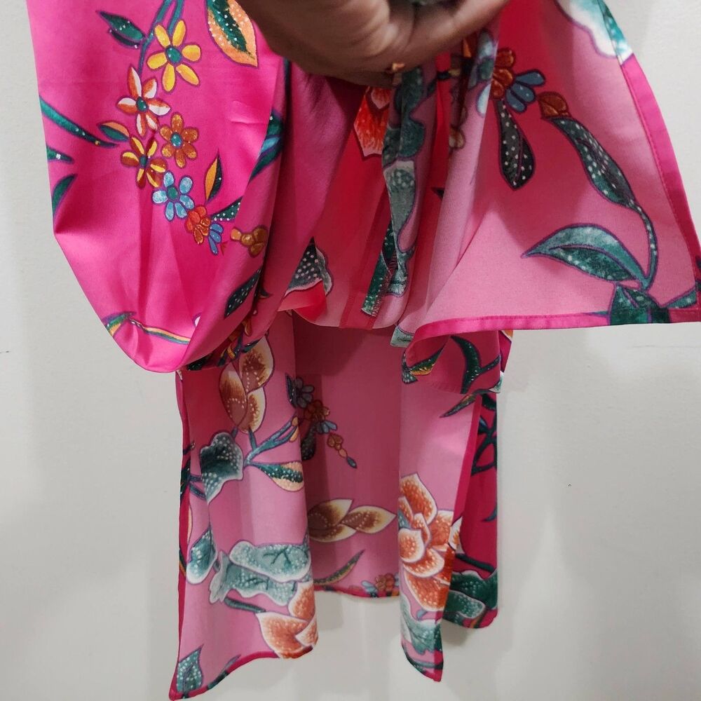 Natori Hot Pink Satin Floral Caftan Mandarin neckline Womens S Resort Lounge - Picture 3 of 11